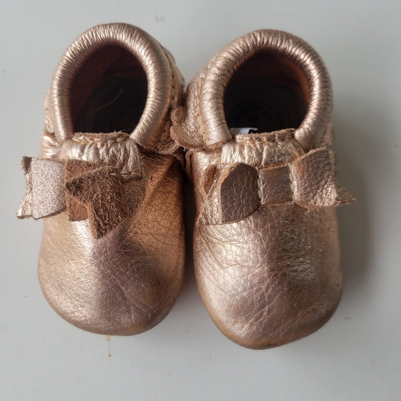 Freshly Picked Mini Soles - Picture 5 of 5